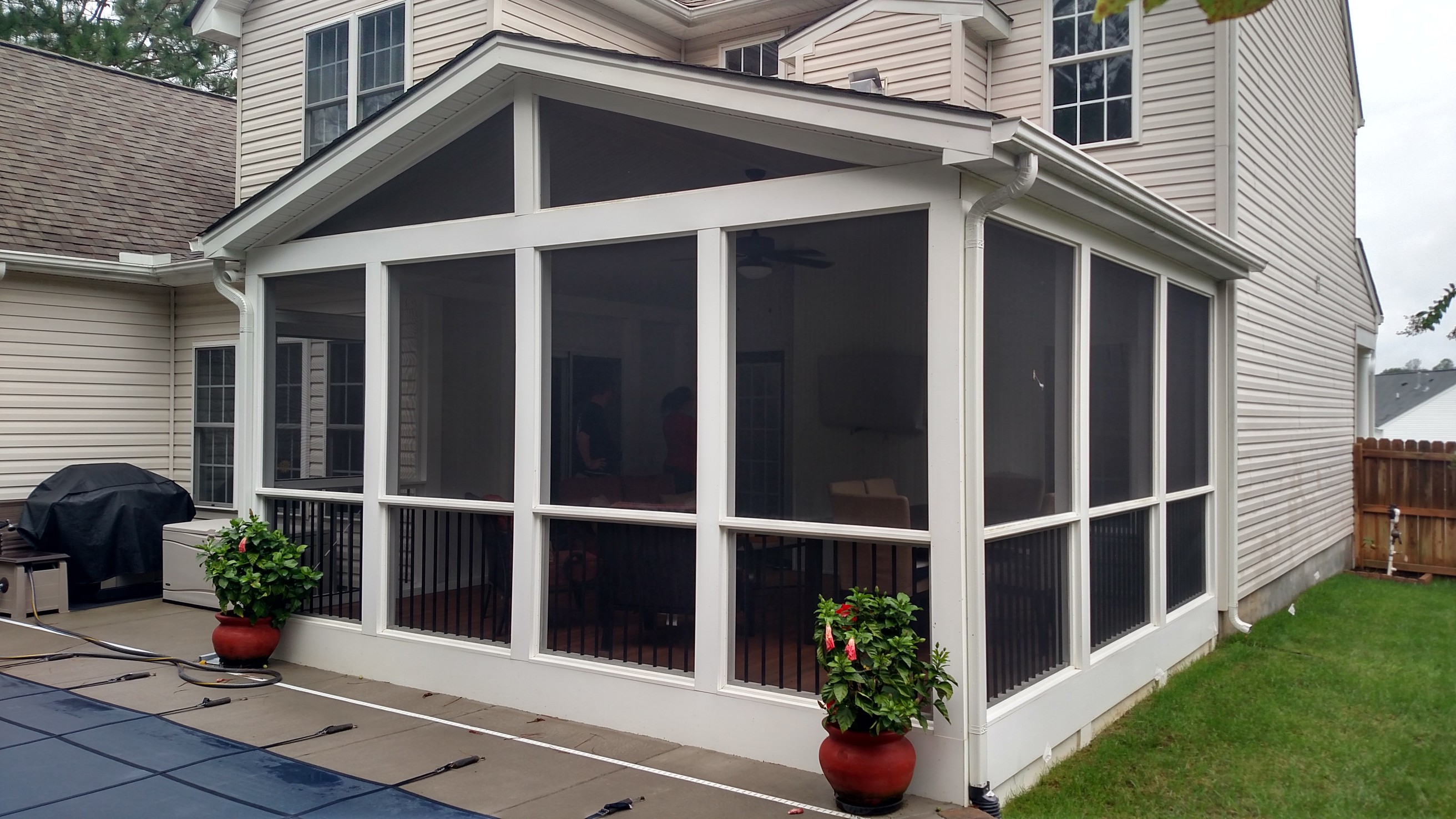 Screened Porches in Poquoson VA 757-868-1363